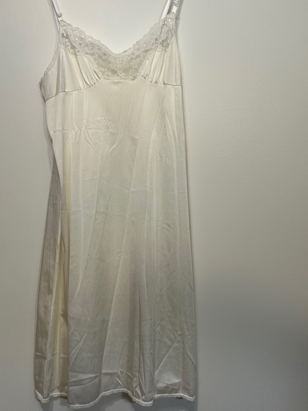 Vintage Vassarette Slip Size 40 26''/46 Style 10-105